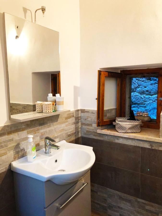 Апартаменти Le Casette Di Civitella- La Casa Di Rolando E Gina Civitella Del Lago Екстер'єр фото